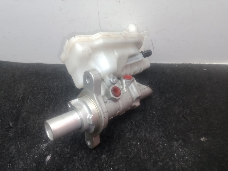 Recambio de bomba freno para renault scénic iv (j9_) 1.3 tce 140 referencia OEM IAM 460917863R - 777131  