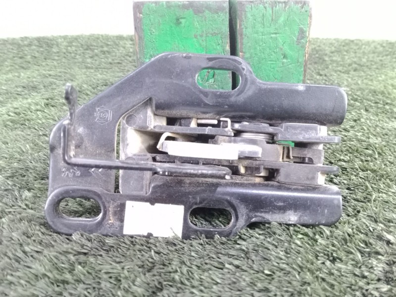 Recambio de cerradura puerta trasera derecha para peugeot expert furgoneta (v_) 1.6 bluehdi 95 referencia OEM IAM 334173  