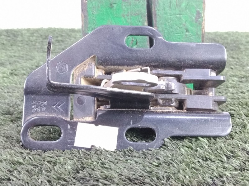 Recambio de cerradura puerta trasera izquierda para peugeot expert furgoneta (v_) 1.6 bluehdi 95 referencia OEM IAM 335172  