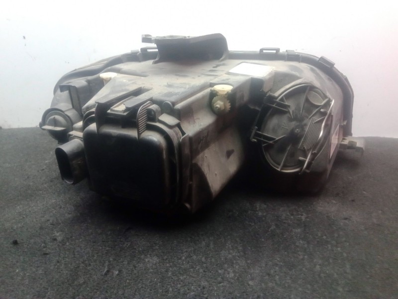 Recambio de faro izquierdo para audi a3 (8p1) 2.0 tdi 16v referencia OEM IAM 01206201 - 13052357  