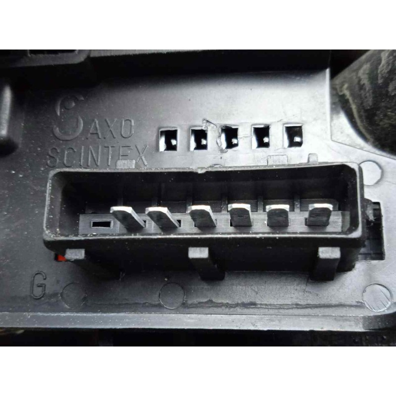 Recambio de piloto trasero izquierdo para citroën saxo 1.1 referencia OEM IAM SINREFERENCIA AHUMADO 