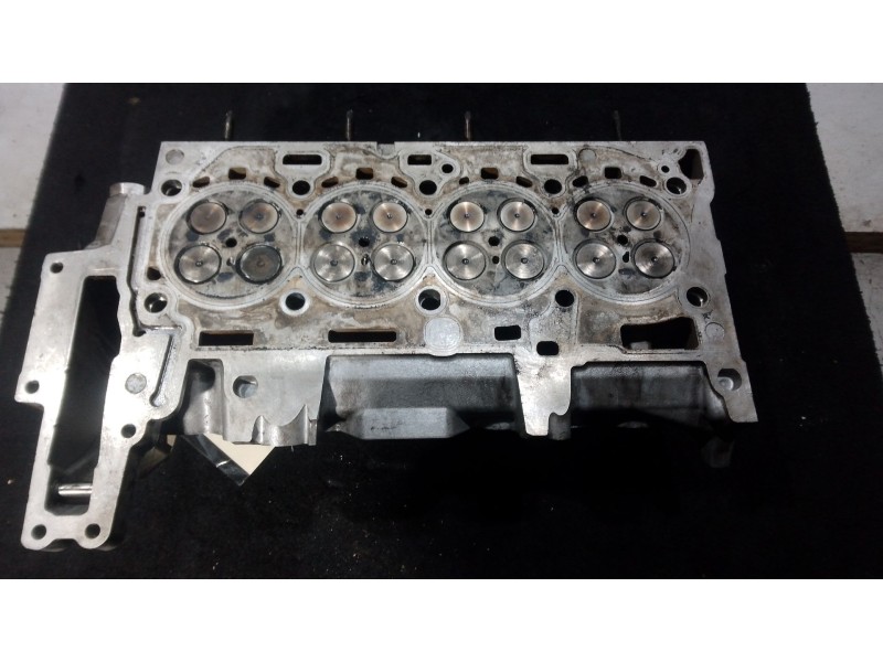 Recambio de culata para bmw 1 (e81) 116 d referencia OEM IAM   