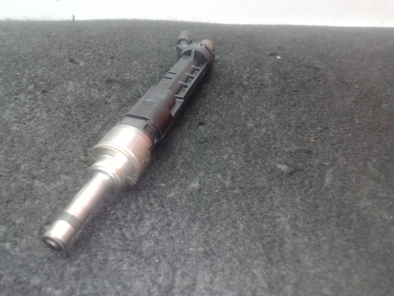 Recambio de inyector para renault scénic iv (j9_) 1.3 tce 140 referencia OEM IAM A2820700087 - 166002932R  