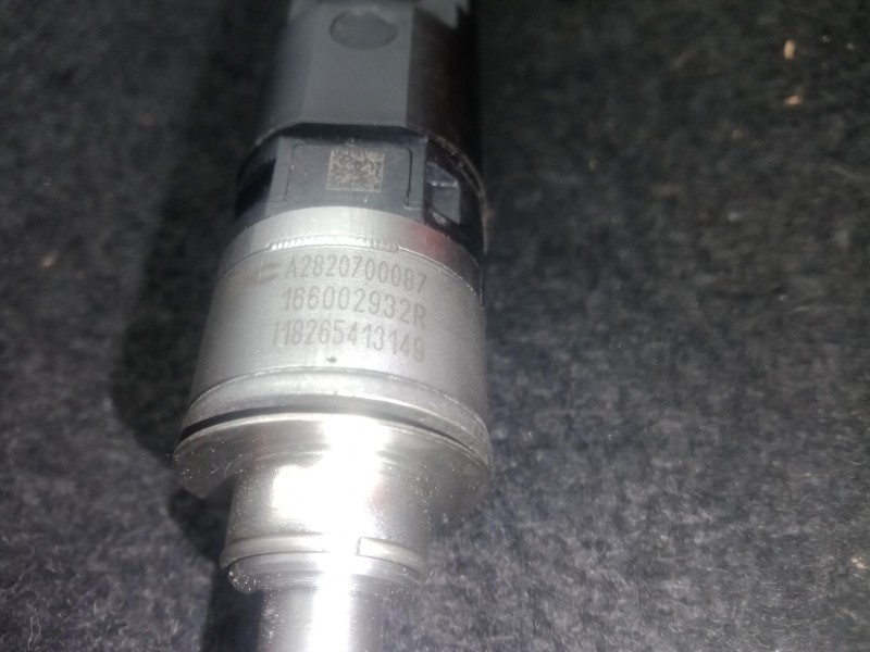 Recambio de inyector para renault scénic iv (j9_) 1.3 tce 140 referencia OEM IAM A2820700087 - 166002932R  