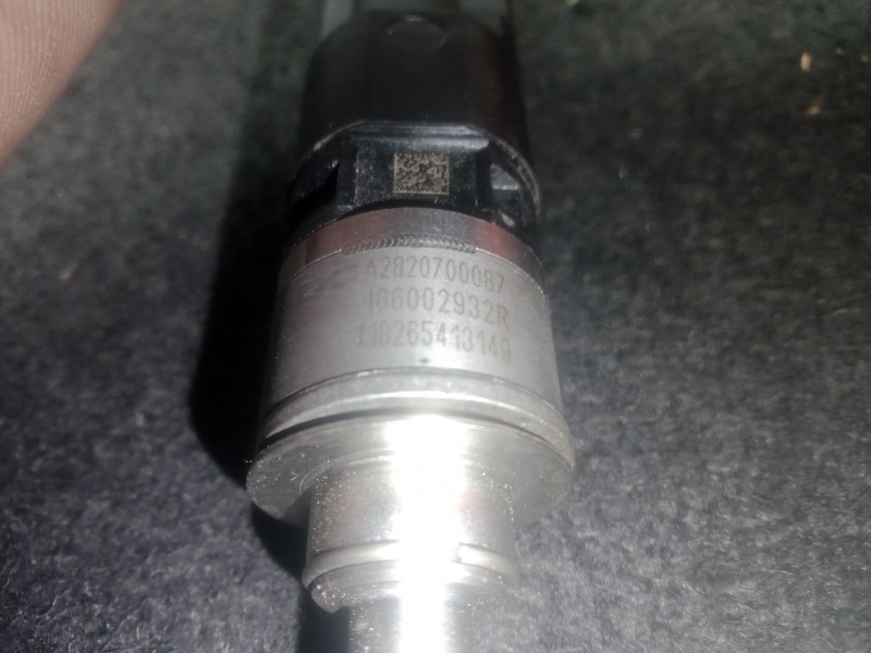 Recambio de inyector para renault scénic iv (j9_) 1.3 tce 140 referencia OEM IAM A2820700087 - 166002932R  