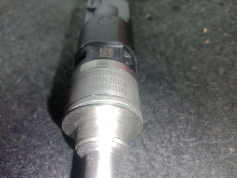 Recambio de inyector para renault scénic iv (j9_) 1.3 tce 140 referencia OEM IAM A2820700087 - 166002932R  