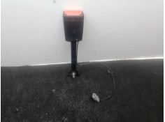 Recambio de enganche cinturon delantero derecho para renault scénic iv (j9_) 1.3 tce 140 referencia OEM IAM 878165158R - 8416284 2