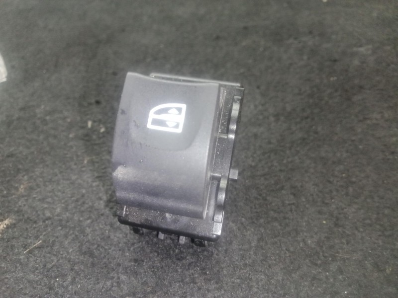 Recambio de mando elevalunas trasero derecho para renault scénic iv (j9_) 1.3 tce 140 referencia OEM IAM 254214896R  