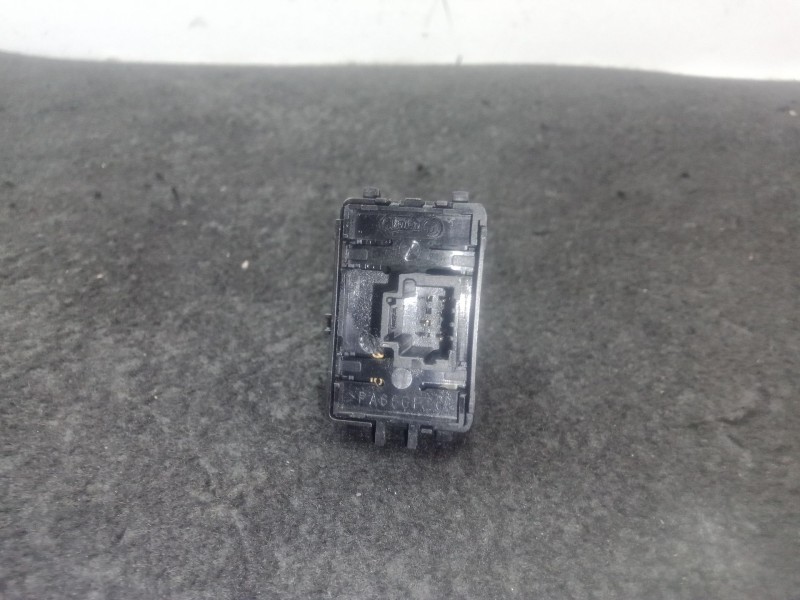 Recambio de mando elevalunas trasero derecho para renault scénic iv (j9_) 1.3 tce 140 referencia OEM IAM 254214896R  