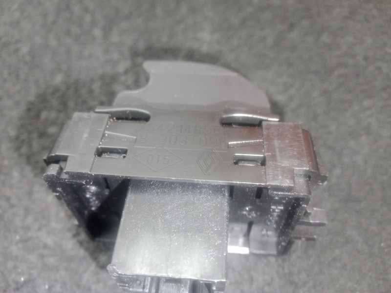 Recambio de mando elevalunas trasero derecho para renault scénic iv (j9_) 1.3 tce 140 referencia OEM IAM 254214896R  