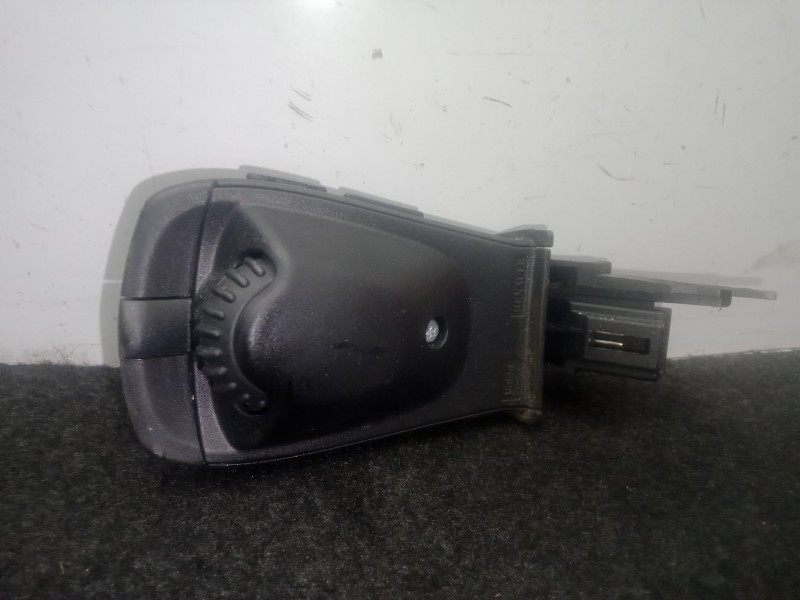 Recambio de mando volante para renault scénic iv (j9_) 1.3 tce 140 referencia OEM IAM 255520229R  