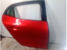 Recambio de puerta trasera derecha para renault megane iv hatchback (b9a/m/n_) 1.2 tce 130 (b9mr) referencia OEM IAM  ROJO  2