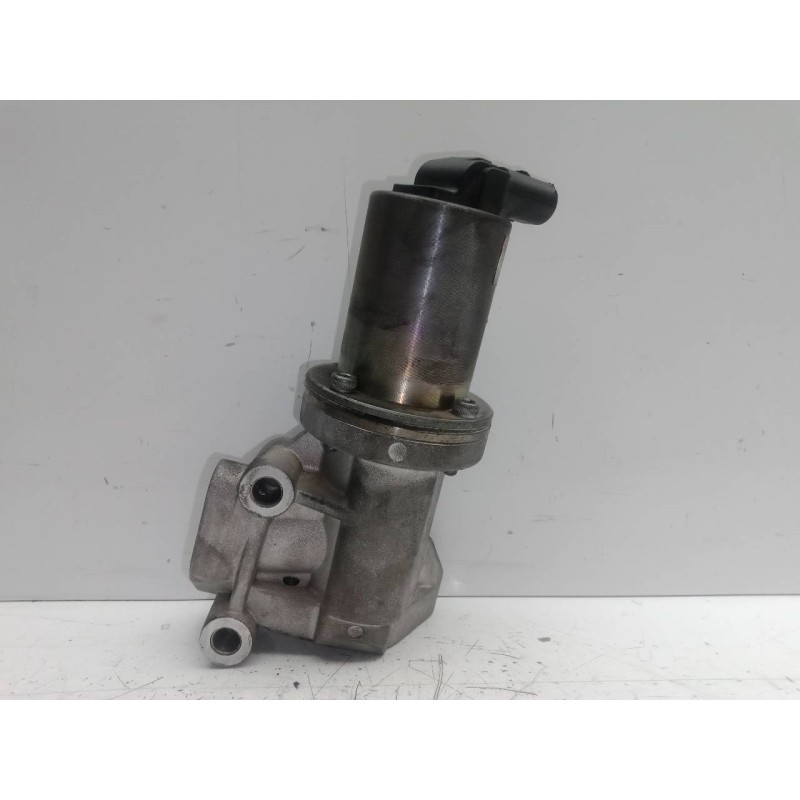 Recambio de valvula egr para kia cerato 1.6 crdi referencia OEM IAM 709002090  