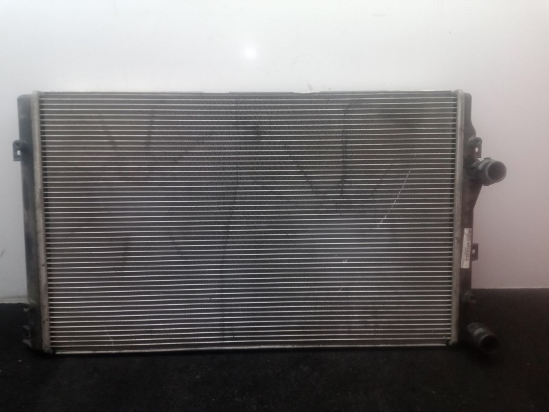 Recambio de radiador agua para volkswagen golf v (1k1) 1.9 tdi referencia OEM IAM 1K0121253H 649X415 MM 