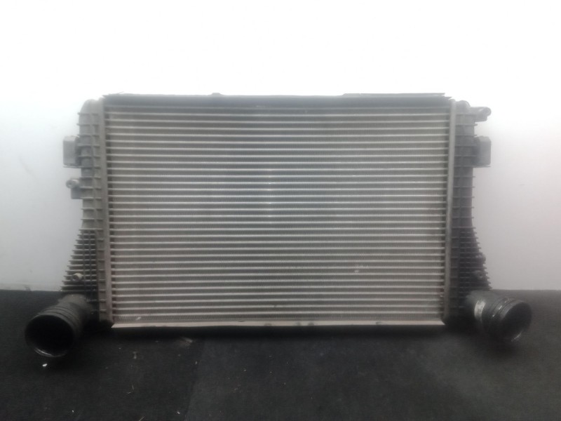 Recambio de intercooler para volkswagen golf v (1k1) 1.9 tdi referencia OEM IAM 1K0145803 625X415MM 