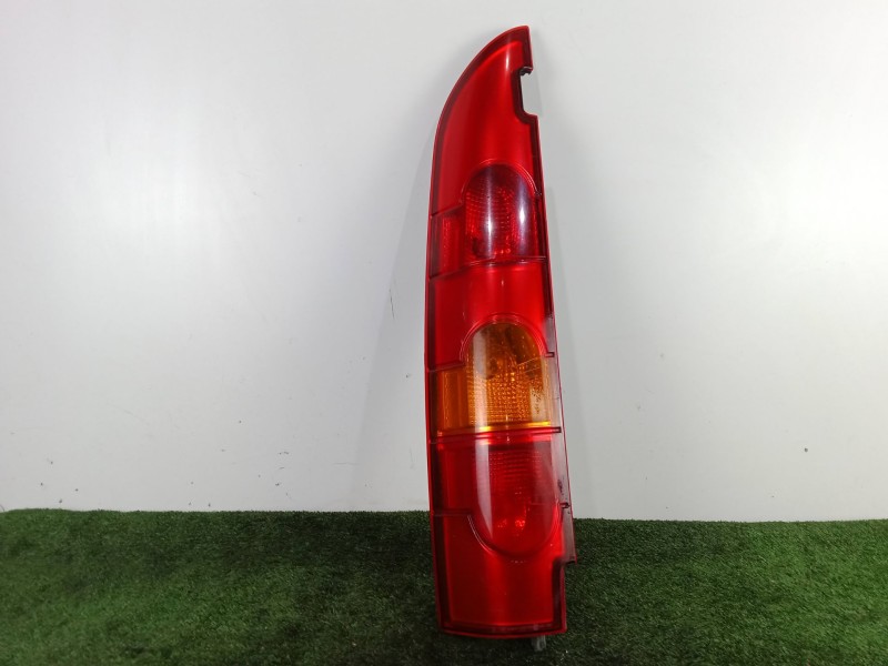 Recambio de piloto trasero izquierdo para renault kangoo (kc0/1_) 1.5 dci (kc08, kc09) referencia OEM IAM  2.SERIE - DOBLE.PUERT