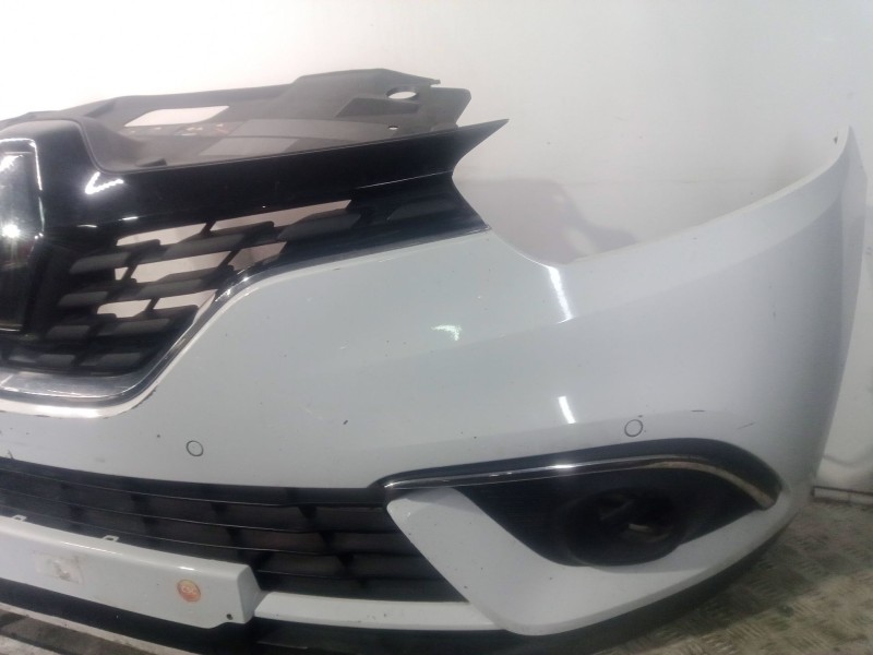 Recambio de paragolpes delantero para renault scénic iv (j9_) 1.3 tce 140 referencia OEM IAM BLANCO  