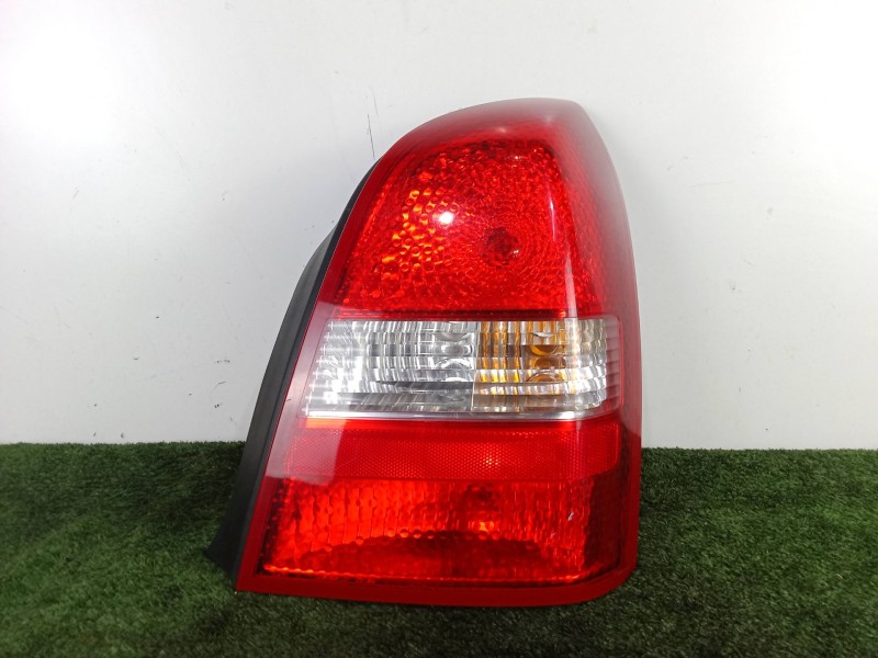 Recambio de piloto trasero derecho para nissan primera hatchback (p12) 1.6 referencia OEM IAM 89077081 - 26550AU30A 4.PUERTAS 