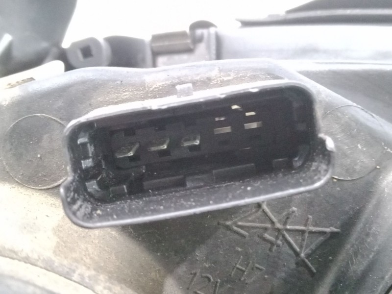 Recambio de faro derecho para nissan primera hatchback (p12) 1.6 referencia OEM IAM 1EJ23801002 - 26010 HALOGENO - H7 HELLA