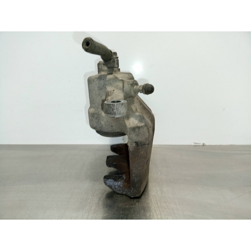 Recambio de pinza freno delantera derecha para nissan x-trail (t30) 2.2 dci diesel cat referencia OEM IAM 61T-4504 AKEBONO 61T -