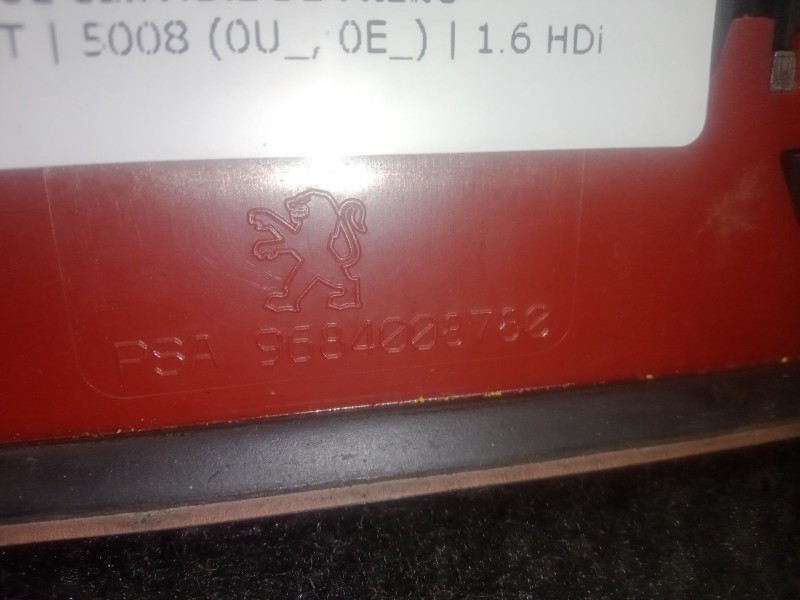 Recambio de luz central de freno para peugeot 5008 (0u_, 0e_) 1.6 hdi referencia OEM IAM 9684008780  