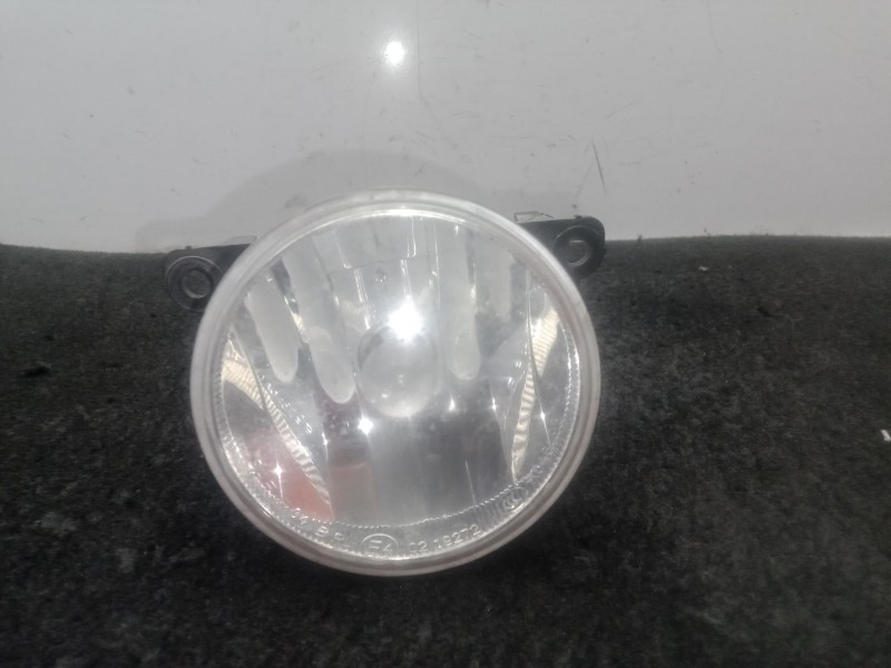 Recambio de faro antiniebla derecho para peugeot 5008 (0u_, 0e_) 1.6 hdi referencia OEM IAM 9685425180  