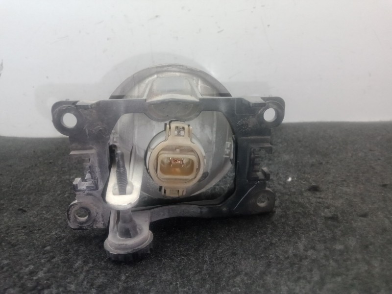 Recambio de faro antiniebla izquierdo para peugeot 5008 (0u_, 0e_) 1.6 hdi referencia OEM IAM 9685425180  