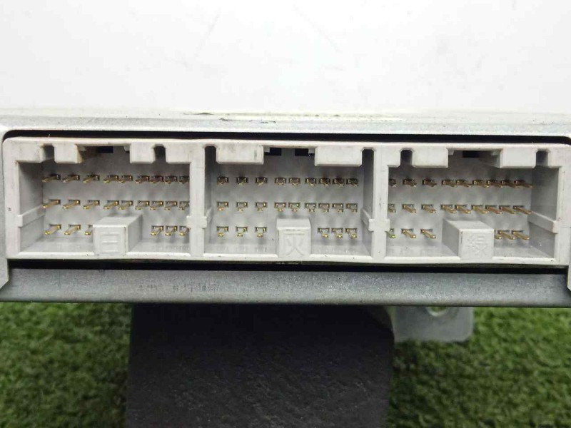 Recambio de centralita cambio automatico para kia sorento 2.5 crdi referencia OEM IAM 954404C620-A640009E0  HITACHI