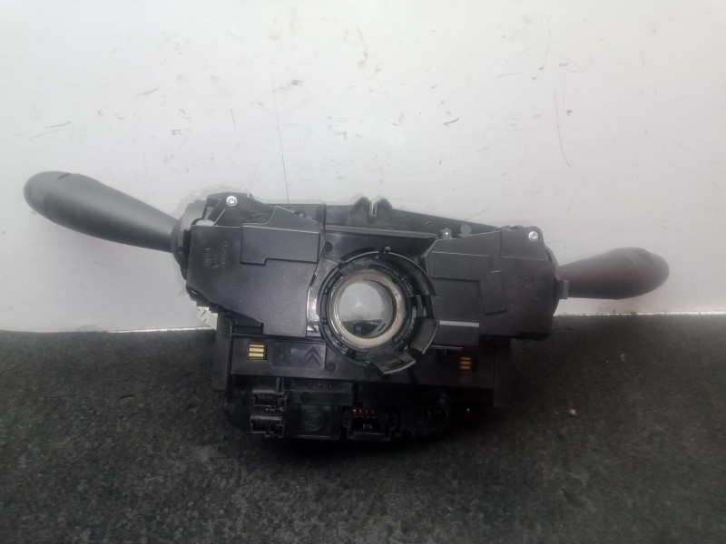 Recambio de mando luces para peugeot 5008 (0u_, 0e_) 1.6 hdi referencia OEM IAM 96667320XT - 0140765213 - COM2008 LK 