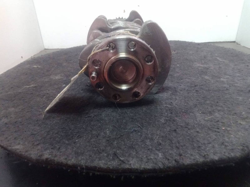 Recambio de cigueñal para kia cerato 1.6 crdi referencia OEM IAM U16  