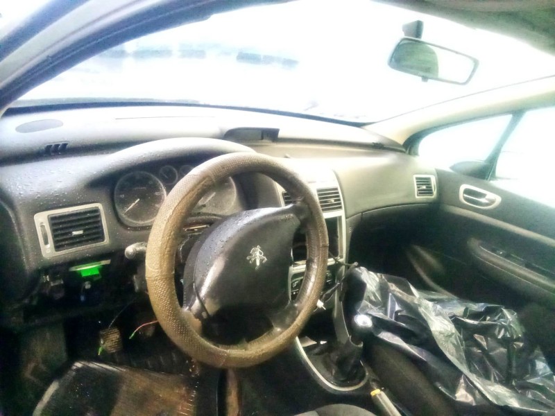 peugeot 307 sw (3h) del año 2004