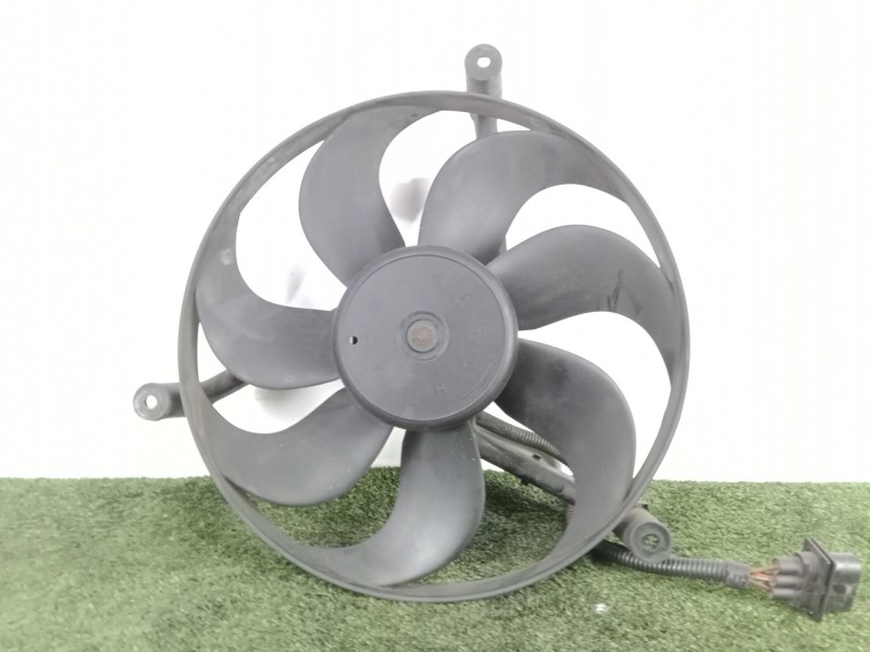 Recambio de electroventilador para seat leon (1m1) 1.9 tdi referencia OEM IAM 8850011887 Ø350MM - 3.PINES TEMIC