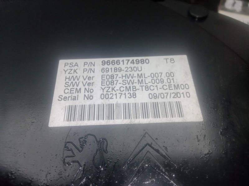 Recambio de cuadro instrumentos para peugeot 5008 (0u_, 0e_) 1.6 hdi referencia OEM IAM 9666174980 - 69189230U  