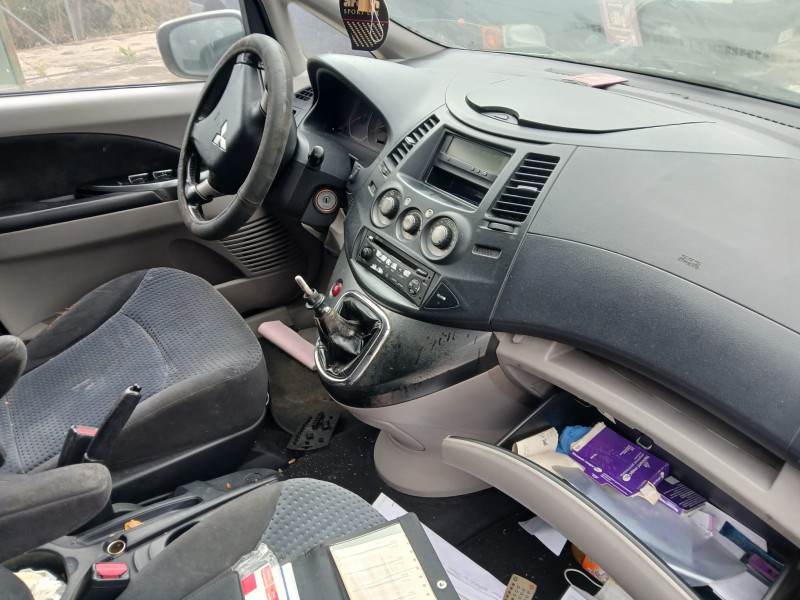 mitsubishi grandis (na_w) del año 2007