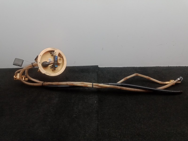 Recambio de aforador para bmw serie 1 berlina (e81/e87) 2.0 turbodiesel cat referencia OEM IAM REF:09270801  MEDIDOR.GASOIL