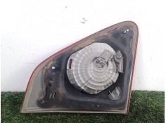 Recambio de piloto trasero derecho interior para toyota corolla sedán (_e15_) 1.4 d-4d (nde150) referencia OEM IAM SIN REFERENCI 2