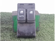 Recambio de mando elevalunas delantero izquierdo para hyundai getz (tb) 1.5 crdi referencia OEM IAM 935701C010 2.BOTONES 8.PINES