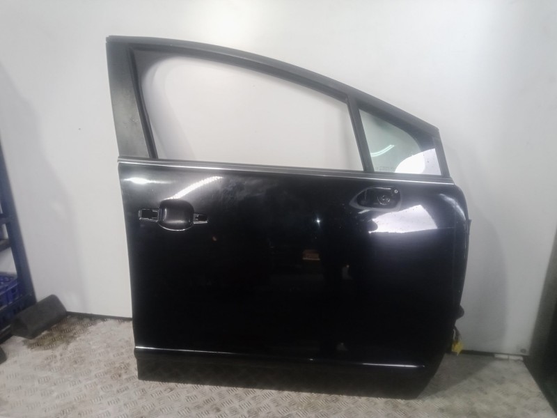 Recambio de puerta delantera derecha para peugeot 5008 (0u_, 0e_) 1.6 hdi referencia OEM IAM   NEGRO