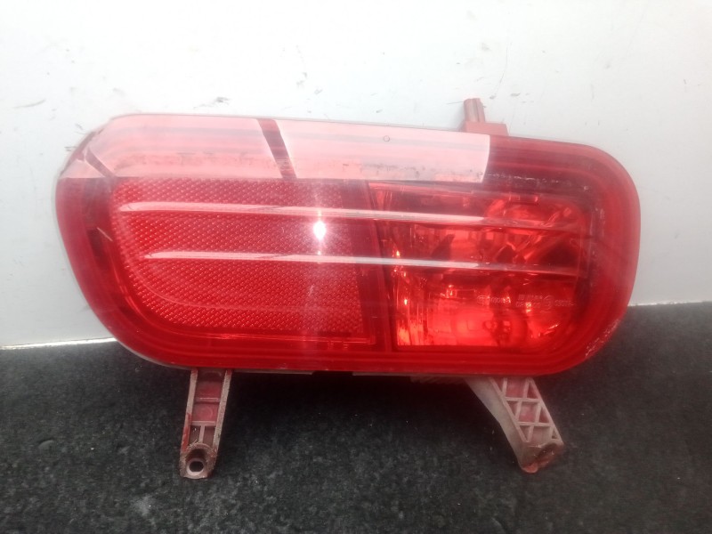 Recambio de faro antiniebla trasero izquierdo para peugeot 5008 (0u_, 0e_) 1.6 hdi referencia OEM IAM 9684068680 - 9686161680  