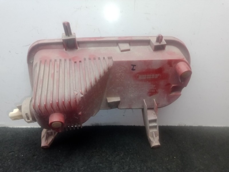 Recambio de faro antiniebla trasero izquierdo para peugeot 5008 (0u_, 0e_) 1.6 hdi referencia OEM IAM 9684068680 - 9686161680  