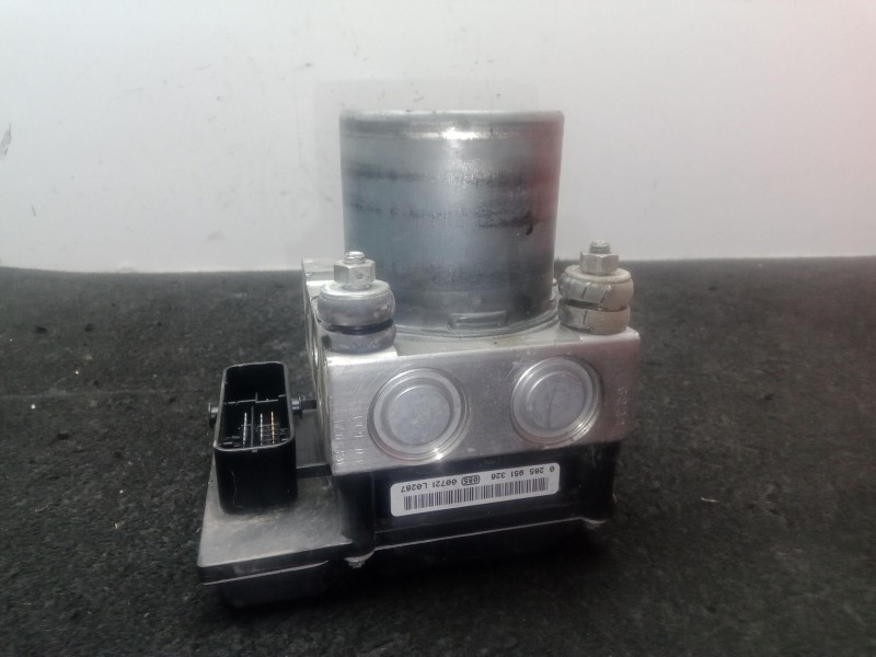Recambio de abs para peugeot 5008 (0u_, 0e_) 1.6 hdi referencia OEM IAM 0265230883 - 9664532380 - 0265951326 - 9666930880 BOSCH 
