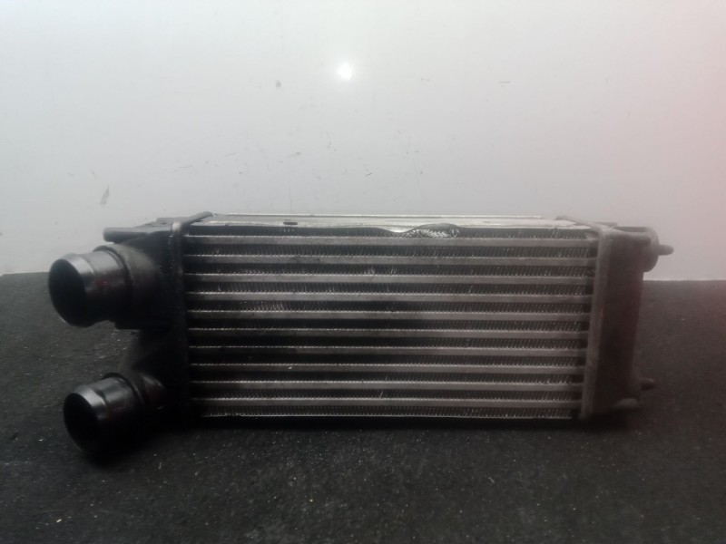 Recambio de intercooler para peugeot 5008 (0u_, 0e_) 1.6 hdi referencia OEM IAM 9656503980 - IA1436 - 992507H VALEO 300X115