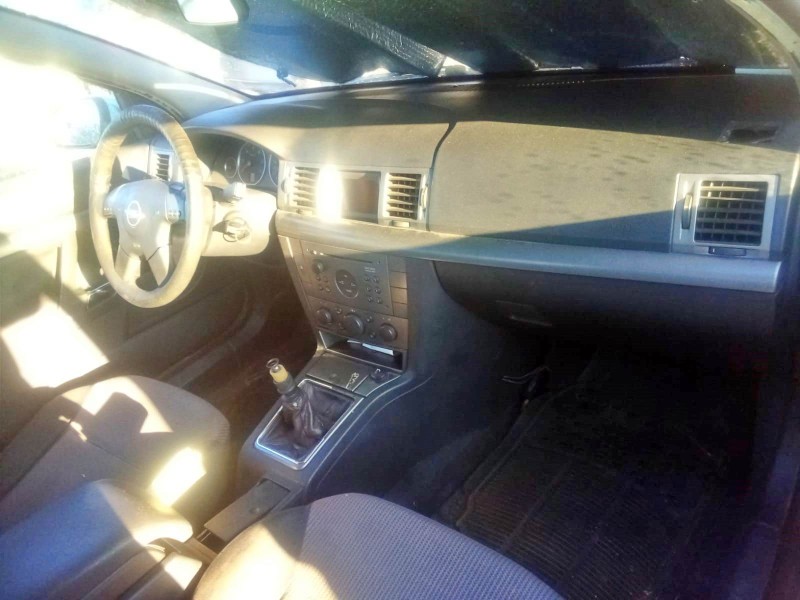 opel vectra c (z02) del año 2004