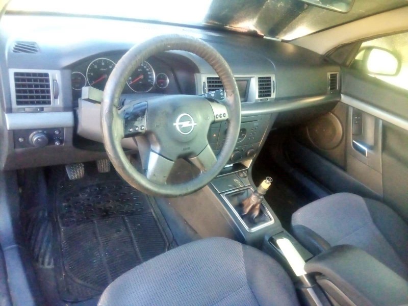 opel vectra c (z02) del año 2004