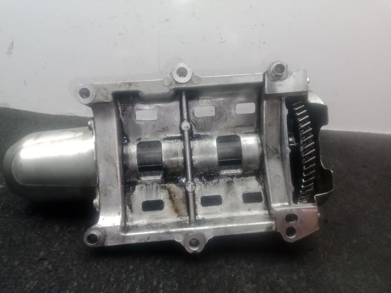 Recambio de bomba aceite para hyundai i20 i (pb, pbt) 1.1 crdi referencia OEM IAM 221215  