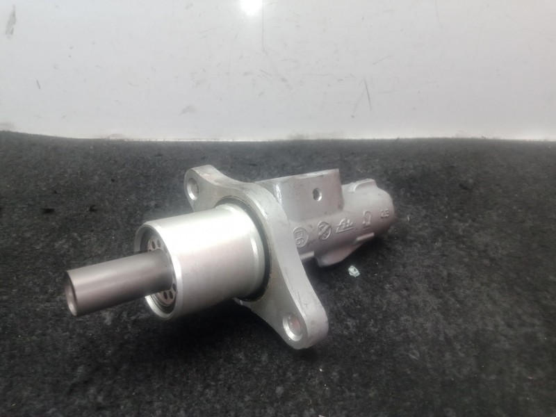 Recambio de bomba freno para mini mini (r50, r53) one referencia OEM IAM . ATE 
