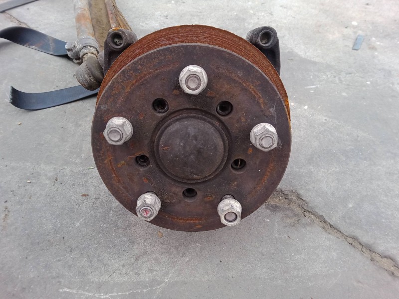 Recambio de puente delantero para nissan trade furgoneta 3.0 d referencia OEM IAM   