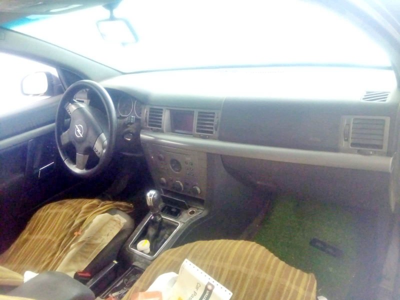 opel vectra c (z02) del año 2004