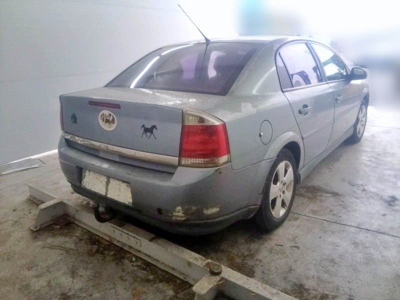 opel vectra c (z02) del año 2004