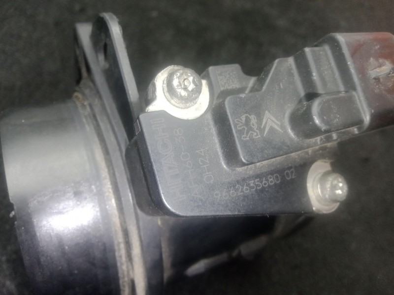 Recambio de caudalimetro para peugeot 3008 i monospace (0u_) 2.0 hdi 150 / bluehdi 150 referencia OEM IAM 9662635680 HITACHI 